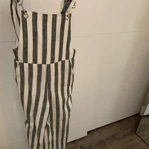 Striped jumpsuit LF